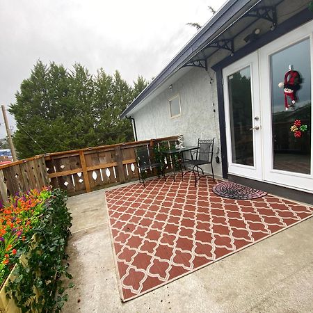 Hudson Homes Bnb Виктория Экстерьер фото